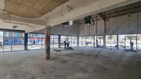 400 Jan Smuts Avenue